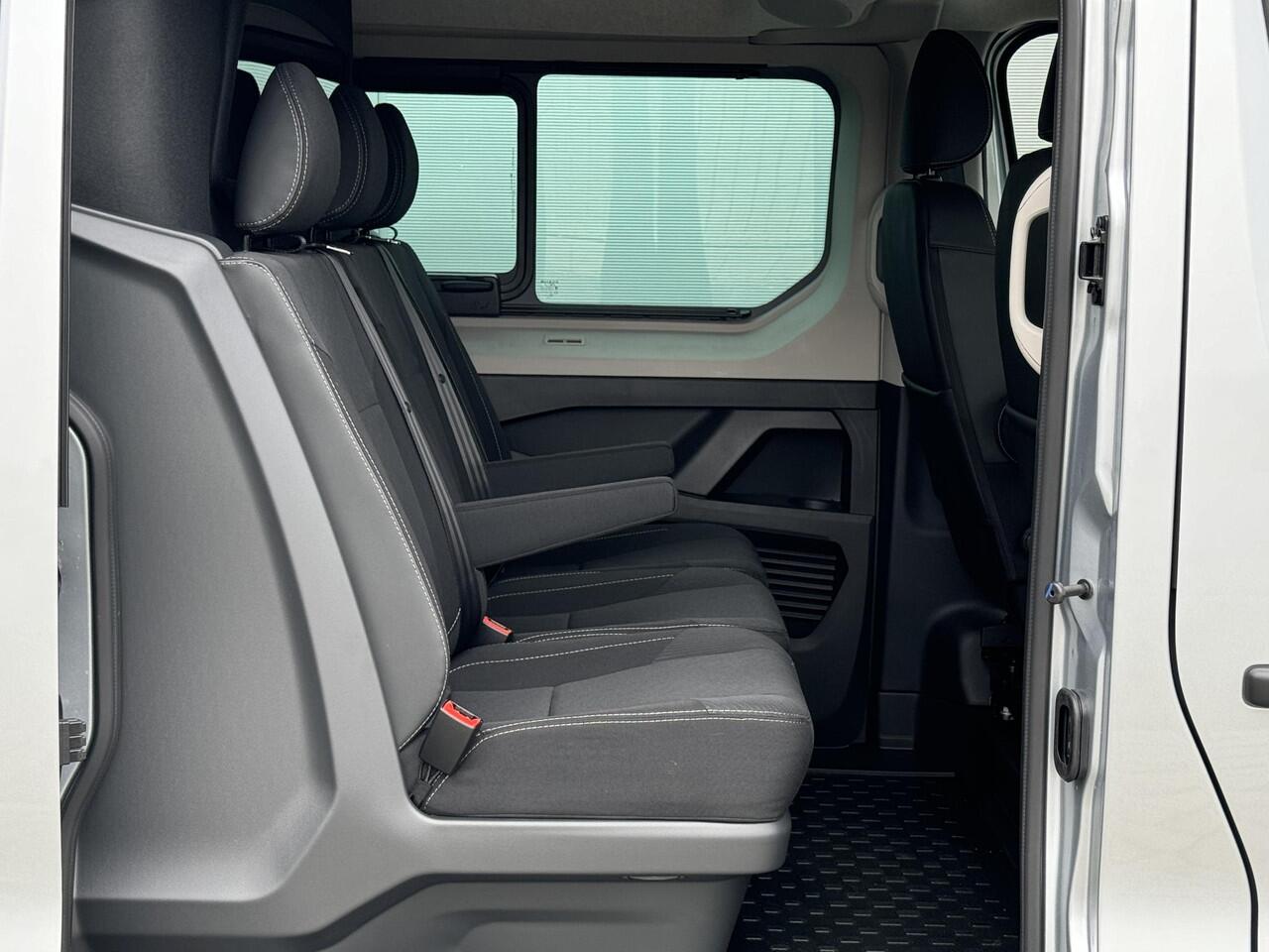 Renault TRAFIC 2.0 dCi 170 EDC T29 L2H1 DC Anniversary AUTOMAAT | RIJKLAAR PRIJS | BPM VOORDEEL | MEERDERE KLEUREN UIT VOORRAAD LEVERBAAR |