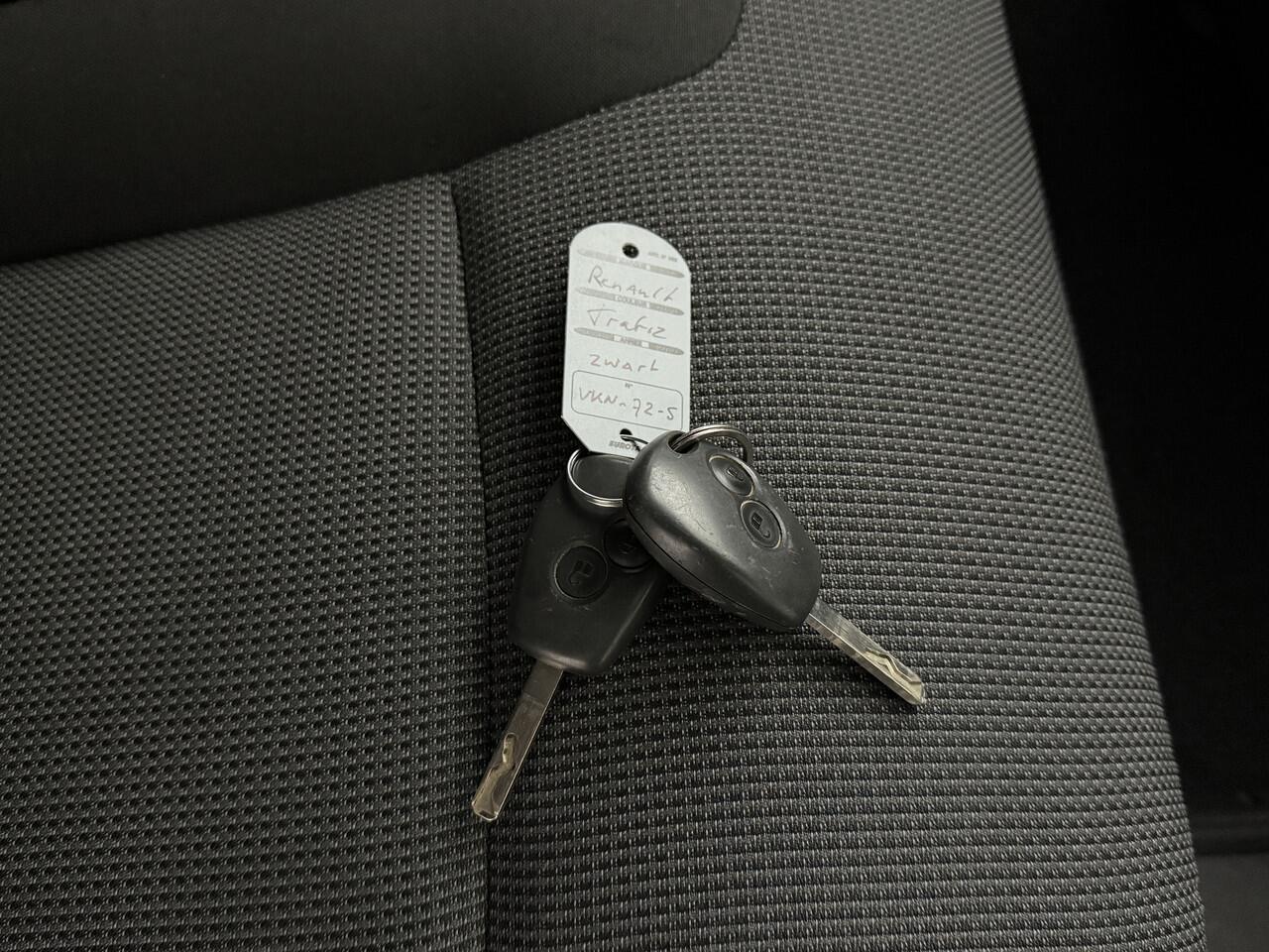 Renault TRAFIC 2.0DCi 120PK Lang Dubbele Cabine | Navigatie | Airco | Cruise | Trekhaak | Betimmering