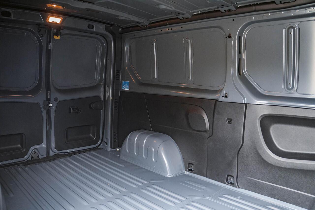 Renault TRAFIC 2.0 Blue dCi 130pk L2H1 Apple carplay/Anroid auto Renault Trafic 2.0 Blue dCi 130 T30 L2H1 Start