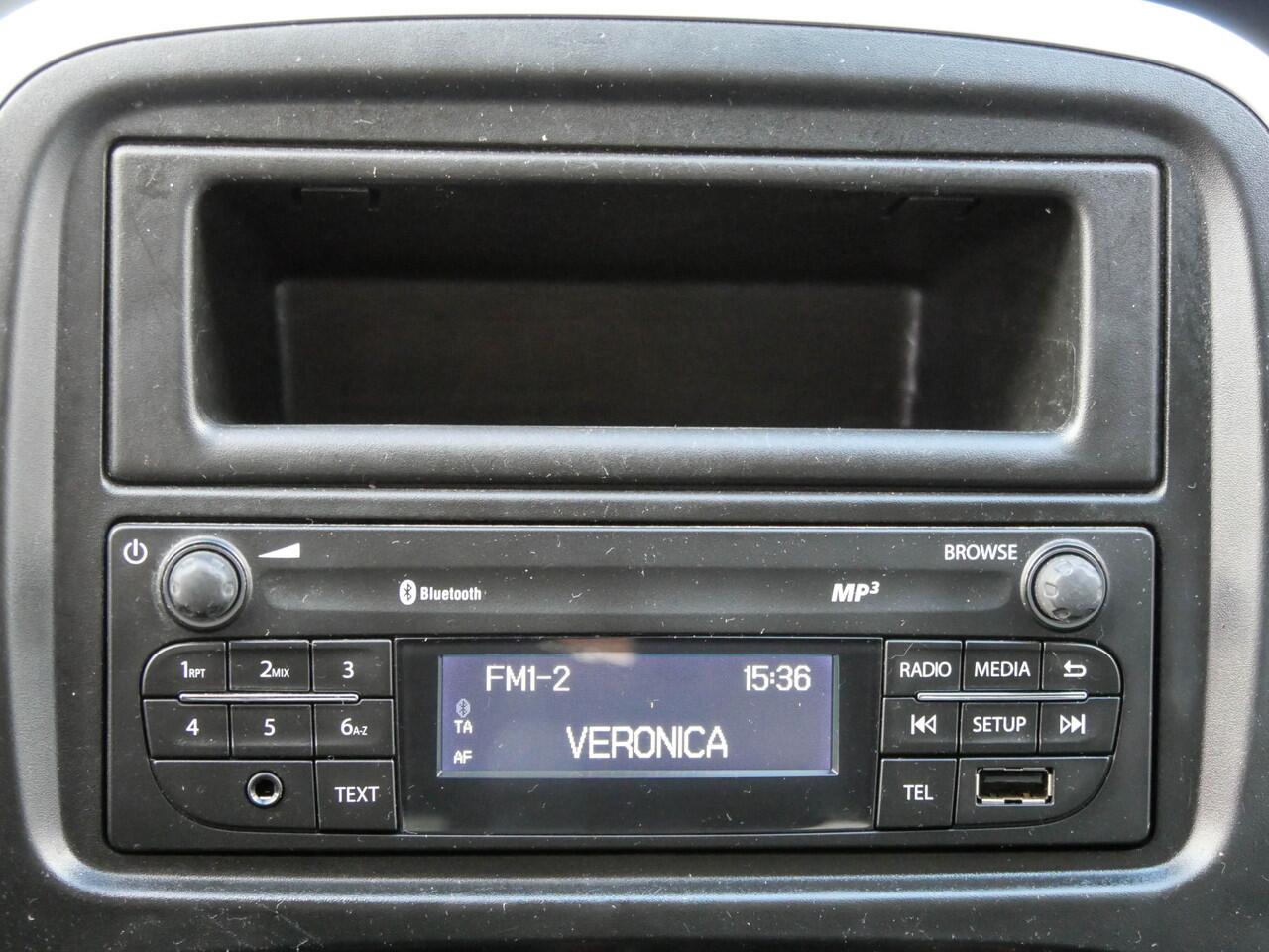 Renault TRAFIC 1.6 dCi T29 125PK L2H1 Work Edition | LEDER | CAMERA | CRUISE CONTROL | PDC |