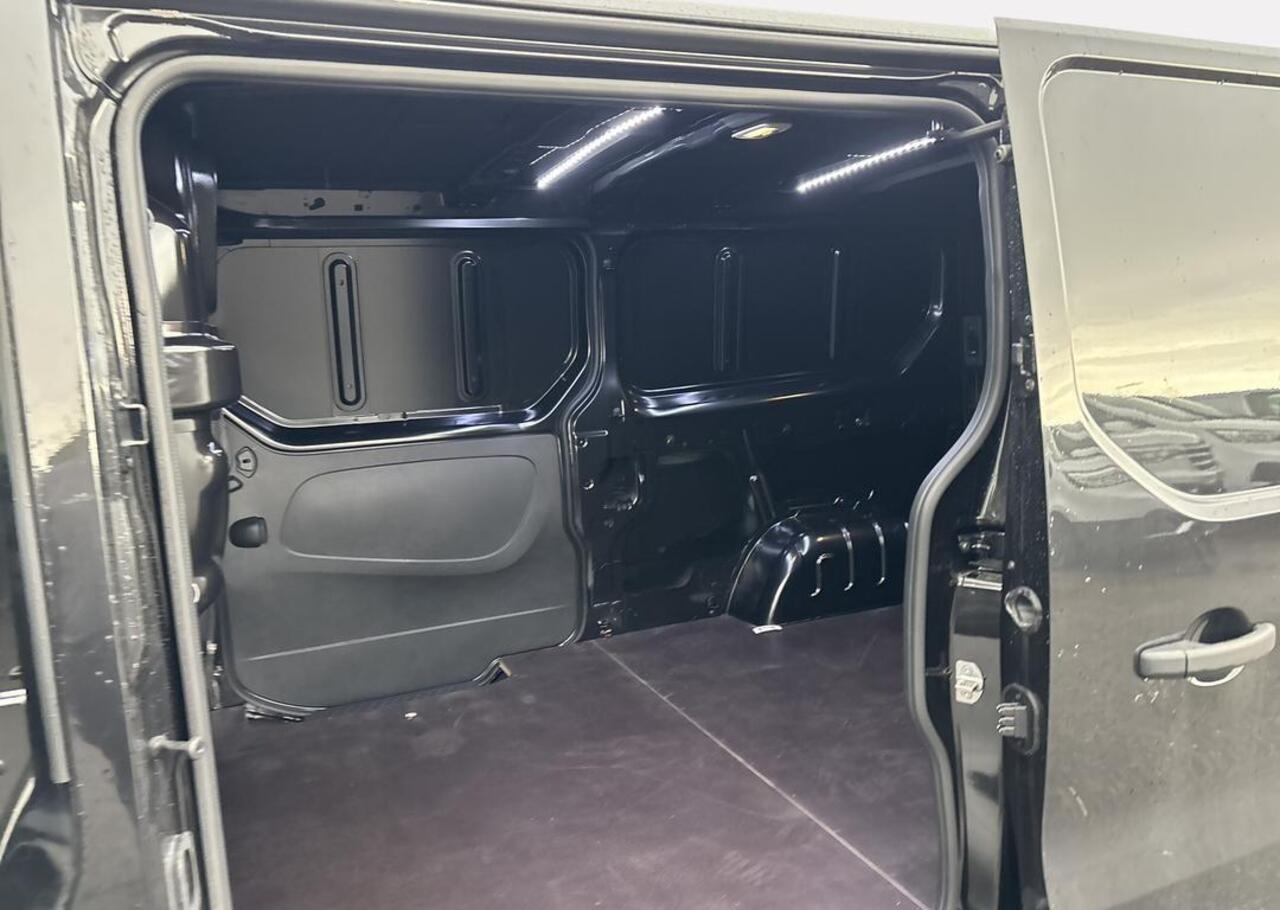 Renault TRAFIC 2.0 Blue dCi 130 T30 L2H1 Advance - EASY LINK navigatiesysteem met 8\" touchscreen en DAB+ radio en kaart Europa,Additionele parkeerhulp,Houten laadvloer (12 mm) voor intensief gebruik met anti-slipcoating,Zijschuifdeur links