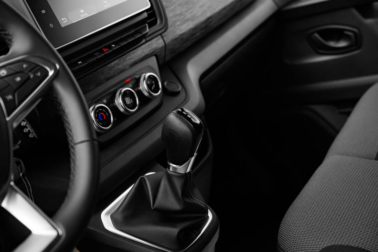 Renault TRAFIC E-Tech T29 L2H1 Advance 52 kWh | Navigatie | 22KW AC | Airco | Cruise | Camera | LED | NU MET ¤ 8750,- VOORDEEL !! |