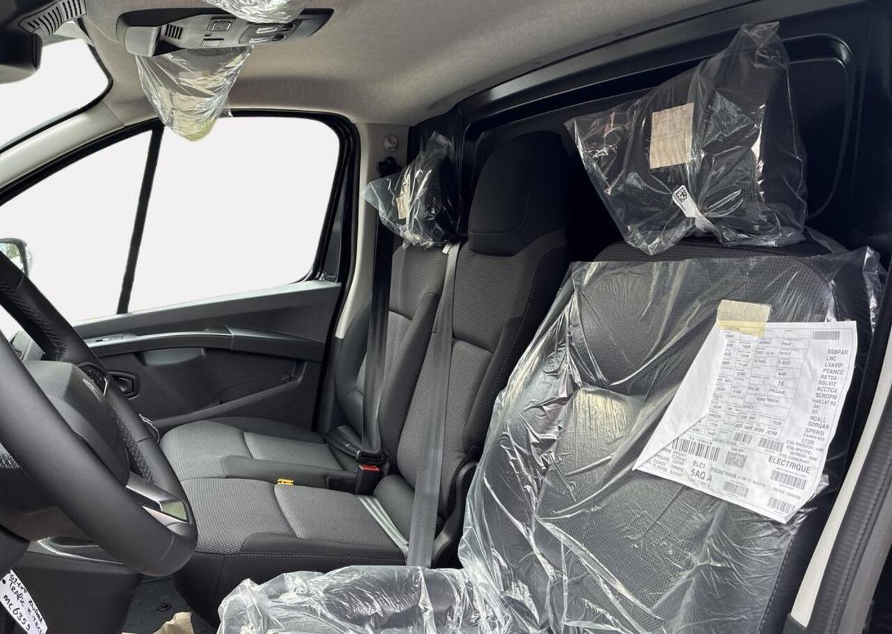 Renault TRAFIC E-Tech T29 L2H1 Advance 52 kWh - EASY LINK navi - Houten laadvloer - Zijwandbekleding - Additionele parkeerhulp - Vierseizoenbanden