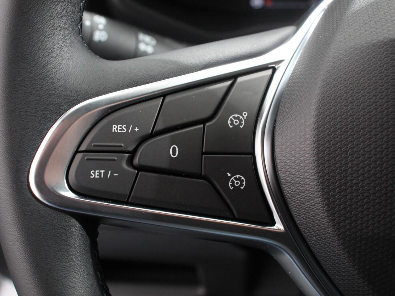 Renault TRAFIC 2.0 150PK Automaat L2H1 Advance Dubbele Cabine Navigatie bluetooth DAB Camera Airco Trekhaak Houten bekleding Lichtmetalen velgen