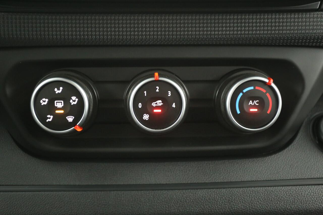 Renault TRAFIC 2.0 dCi T29 L1H1 | Airco | Cruise | 3-Zits | Trekh. | Carplay | Navi | Parkeersens.