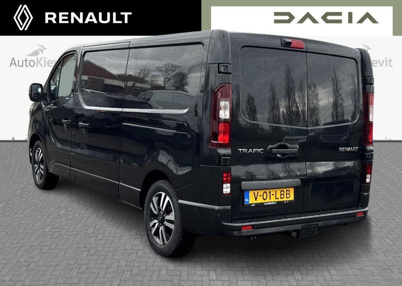 Renault TRAFIC 2.0 Blue dCi 170 EDC T30 L2H1 Extra - alarm,Trekhaak met Trailer Swing Control,Houten laadvloer (12 mm) voor intensief gebruik met anti-slipcoating,Zijschuifdeur links zonder ruit,17\" lichtmetalen velgen 'Avens Noir Diamantée'