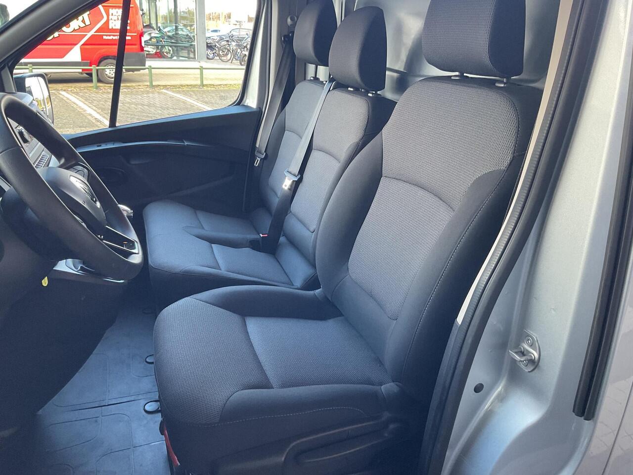 Renault TRAFIC 2.0 dCi 110 T30 L2H1 Comfort AIRCO / CRUISE CONTROL / PARKEERSENSOREN / TREKHAAK / BLUETOOTH / DEALER ONDERHOUDEN / GERESERVEERD !!