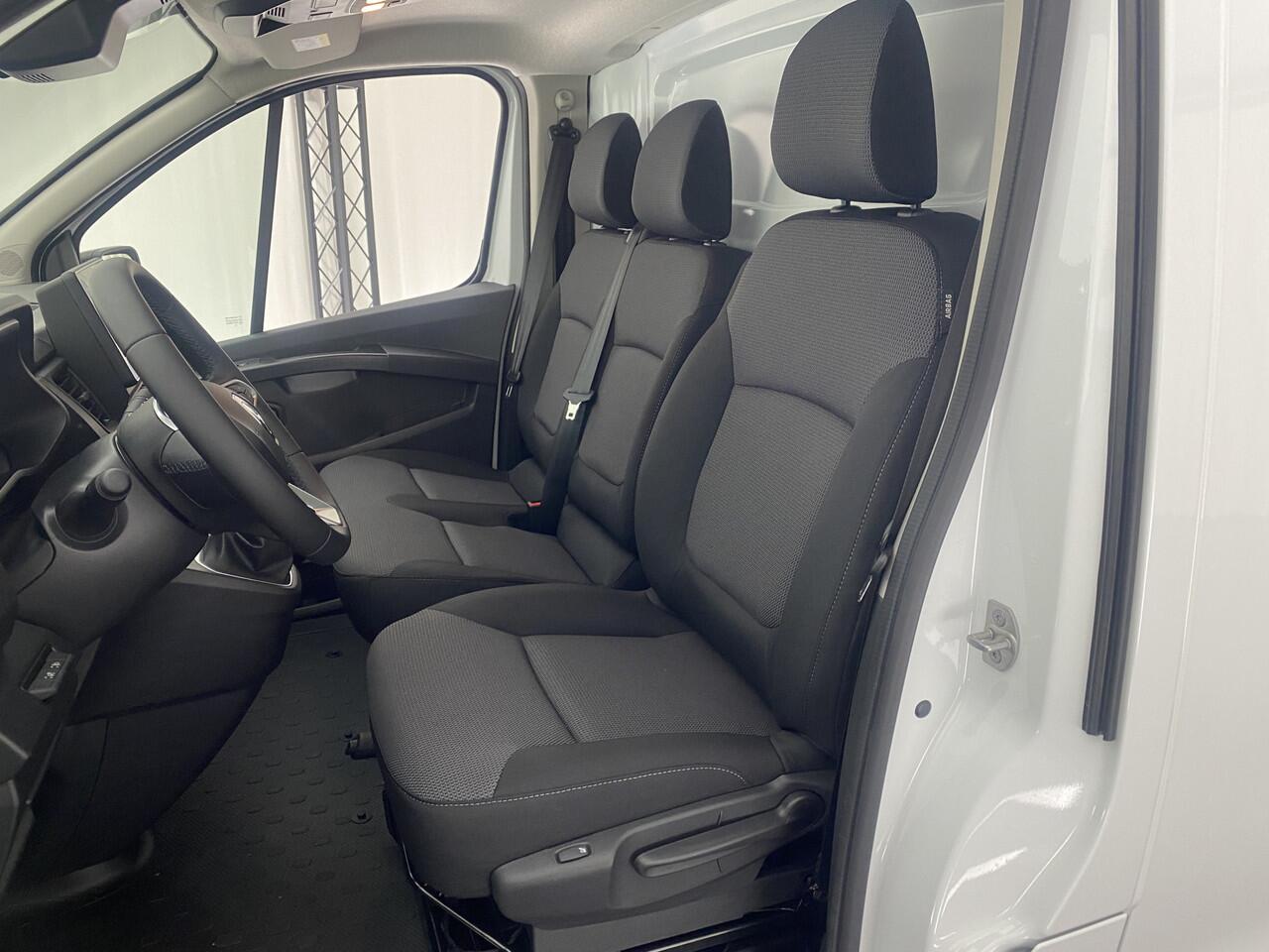 Renault TRAFIC 2.0 Blue dC1 150 T30 L2H1 Automaat | BPM VRIJ!!! | Apple Carplay | Cruise Control | Airco | Trekhaak |