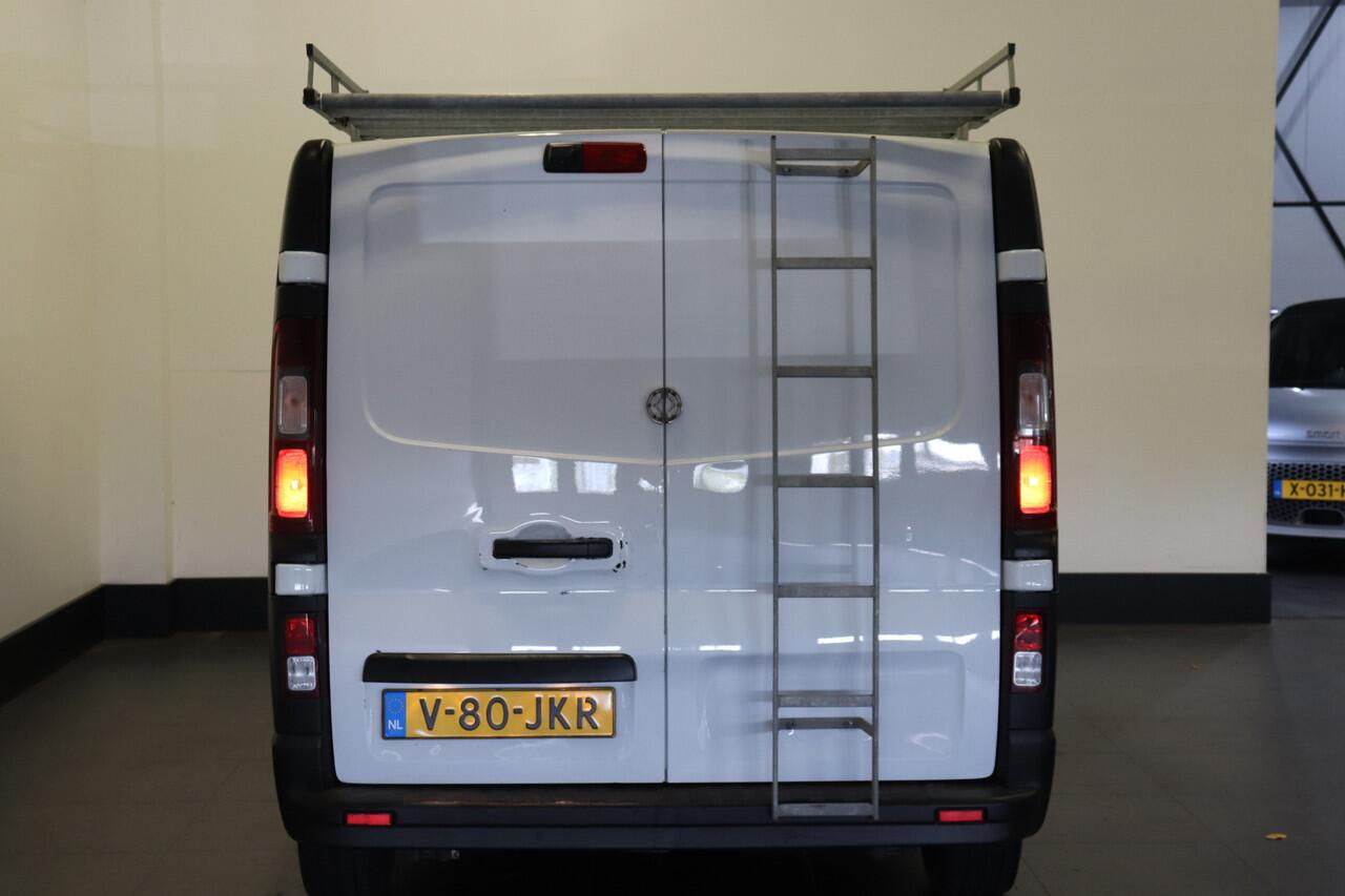 Renault TRAFIC 2.0 dCi 120PK EURO 6 - Airco - Cruise - Navi - ¤ 11.900,- Excl.