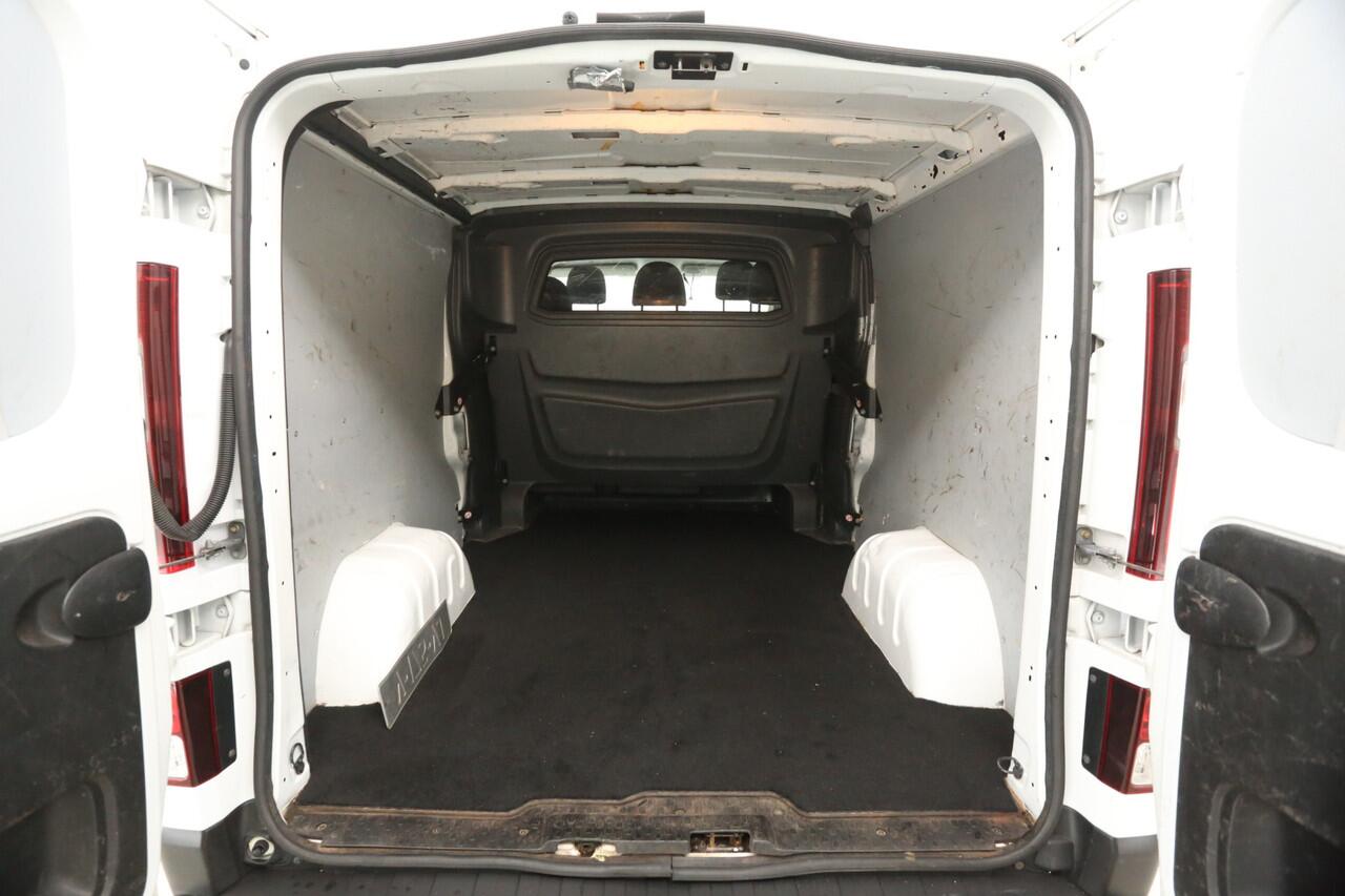 Renault TRAFIC 1.6 dCi T29 L2H1 | DC | Airco | Trekh. | Navigatie | Cruise | Imperiaal | Parkeersens.