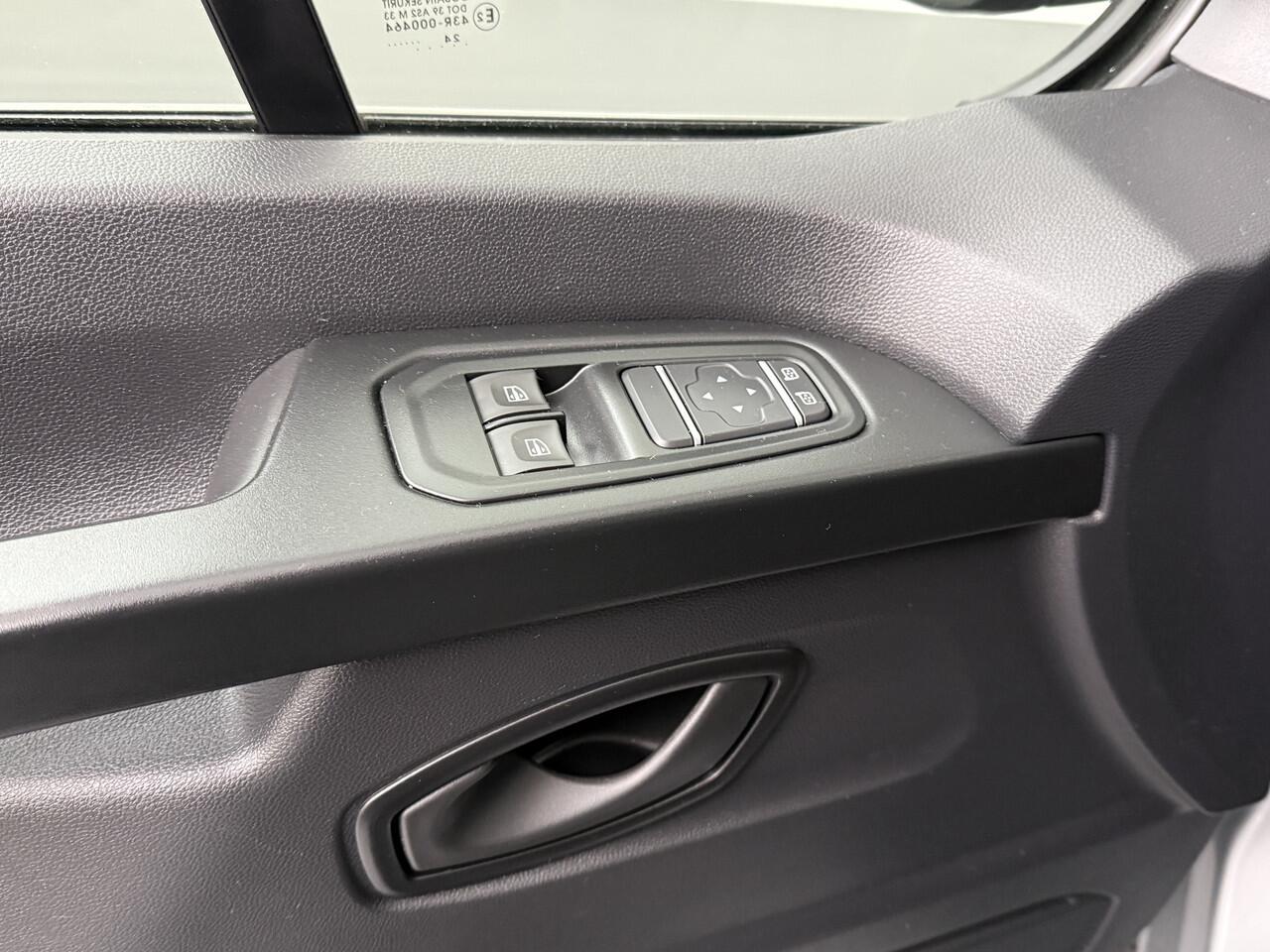 Renault TRAFIC 2.0Blue DCi 150PK Lang Dubbele Cabine | Navigatie | Camera | Airco | Cruise