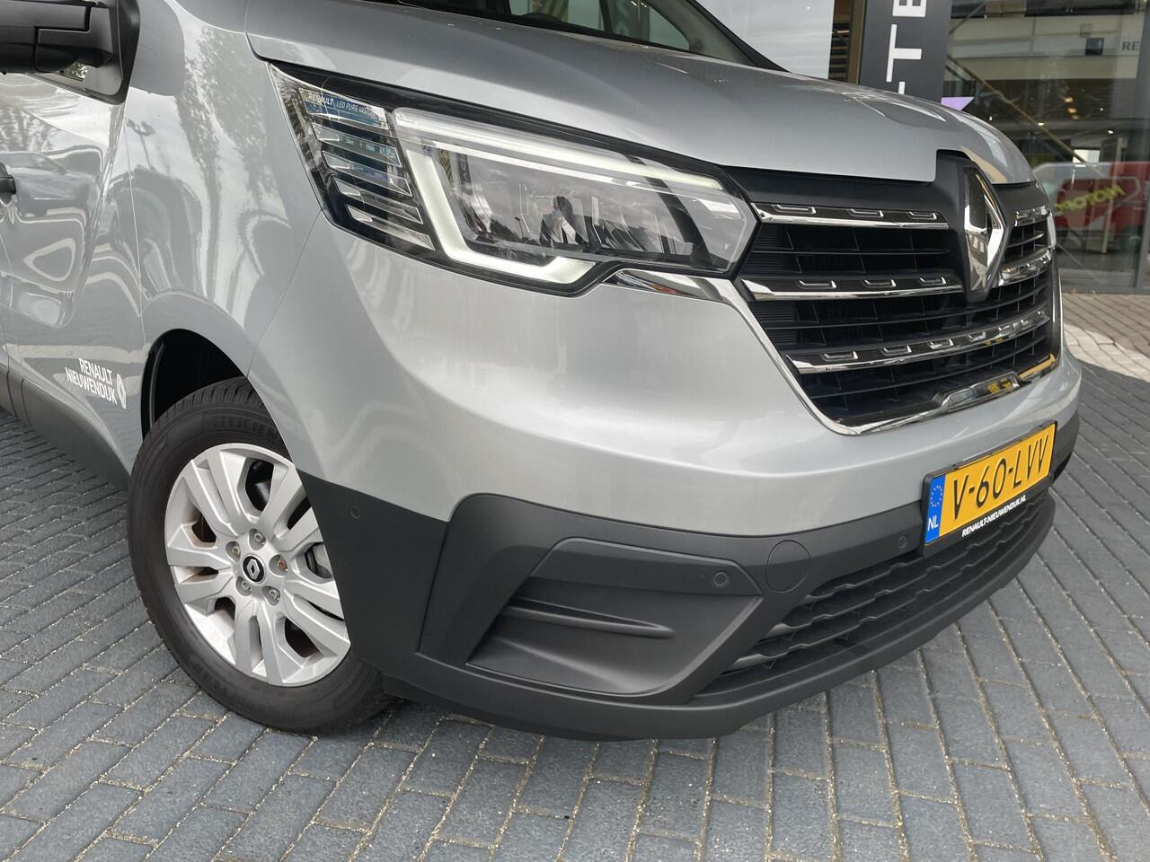 Renault TRAFIC E-Tech T29 L2H2 Comfort 52 kWh / Demo Hillegom / Vraag naar beschikbaarheid