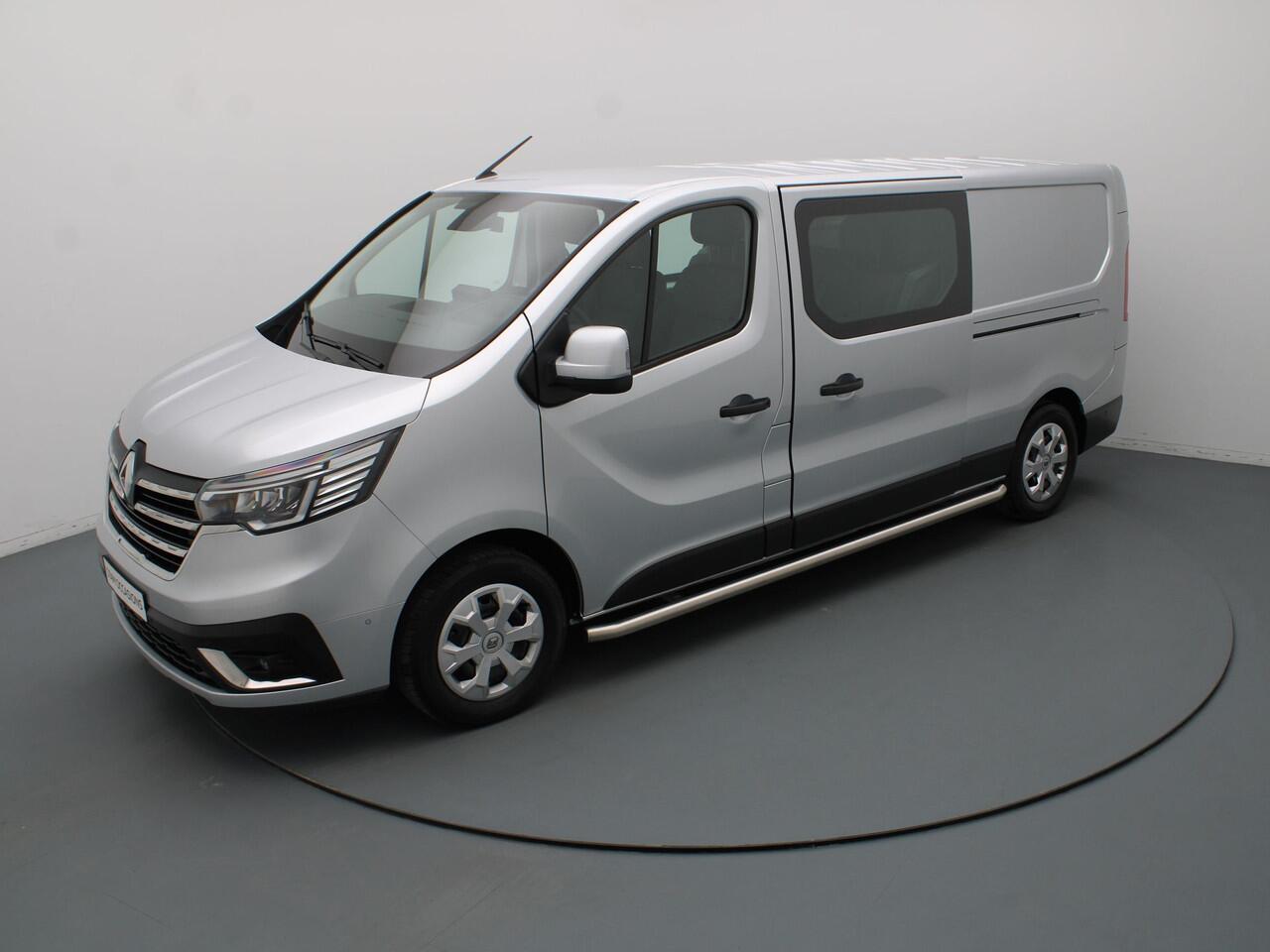 Renault TRAFIC 2.0 dCi 130pk T29 L2H1 DC Work Edition Camera | Cruise | Navi | Parkeersens. v+a | Trekhaak