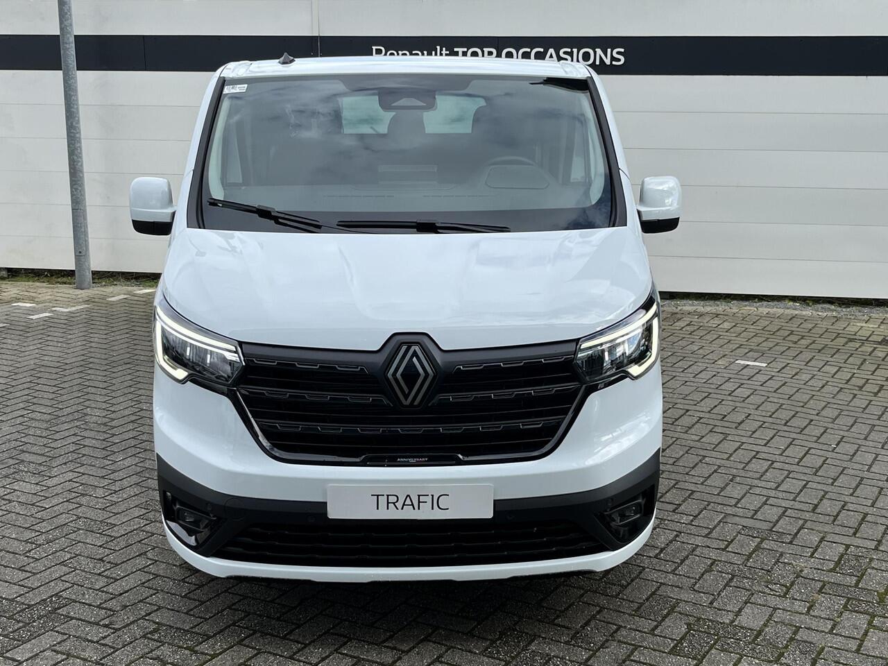 Renault TRAFIC 2.0 Blue dCi 170 EDC DC T30 L2H1 Anniversary | BPM vrij | Direct leverbaar | Trekhaak | Navi | Camera