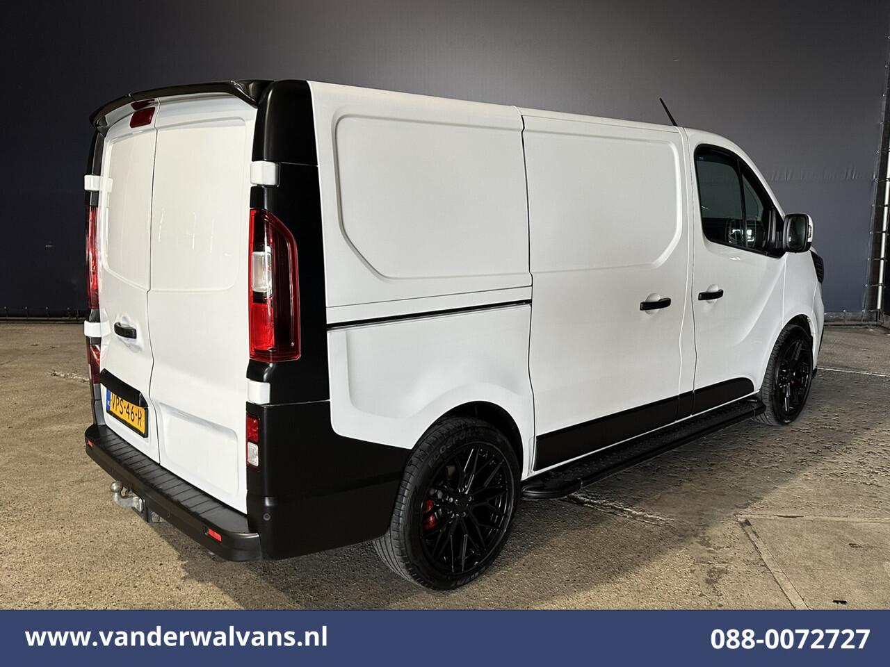 Renault TRAFIC 2.0 dCi 131pk L1H1 Euro6 Airco | LED | Navigatie | LM velgen | Cruisecontrol | 2500kg Trekhaak Parkeersensoren, Sidebars, Bijrijdersbank