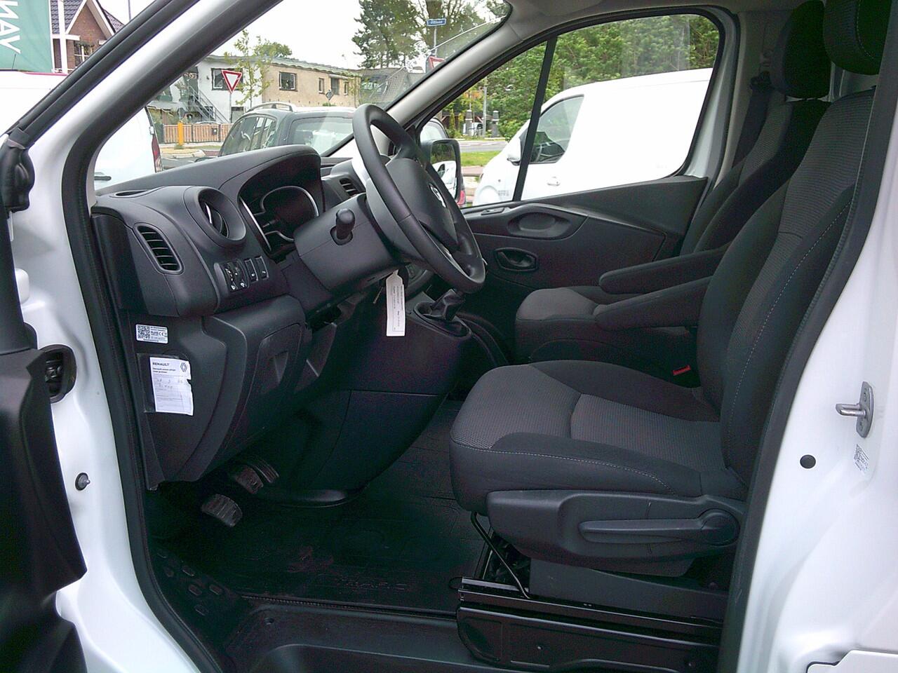 Renault TRAFIC 2.0 dCi 120 T29 L1H1 Comfort VOORZIEN VAN AIRCO+CRUISE+TREKHAAK !!