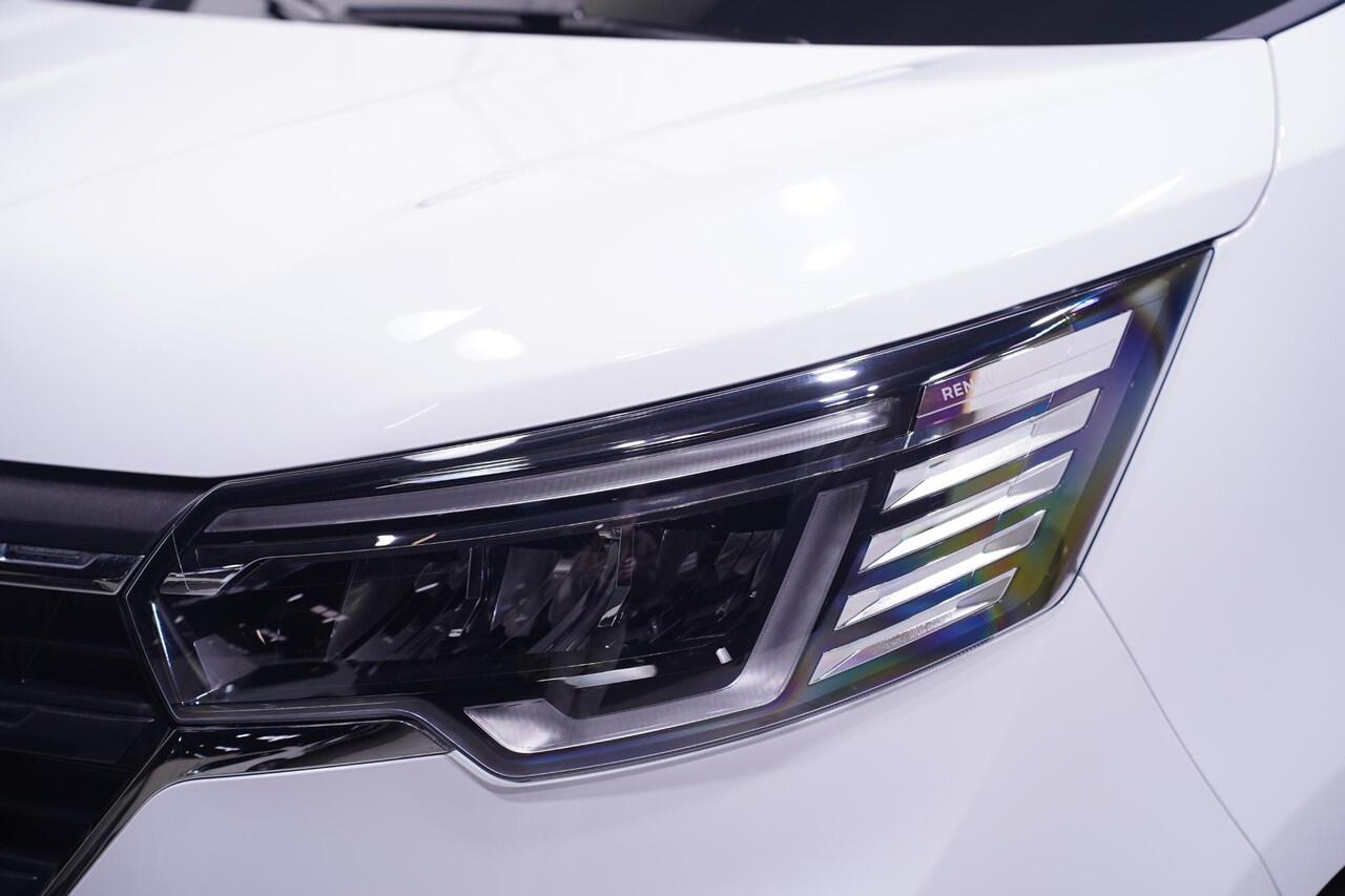 Renault TRAFIC 2.0 DCi 170 pk L2 Dubbel Cabine Aut. BPM vrij Navi 2x Schuifdeur, LED Koplampen, PDC achter, 5-Zits Nieuw