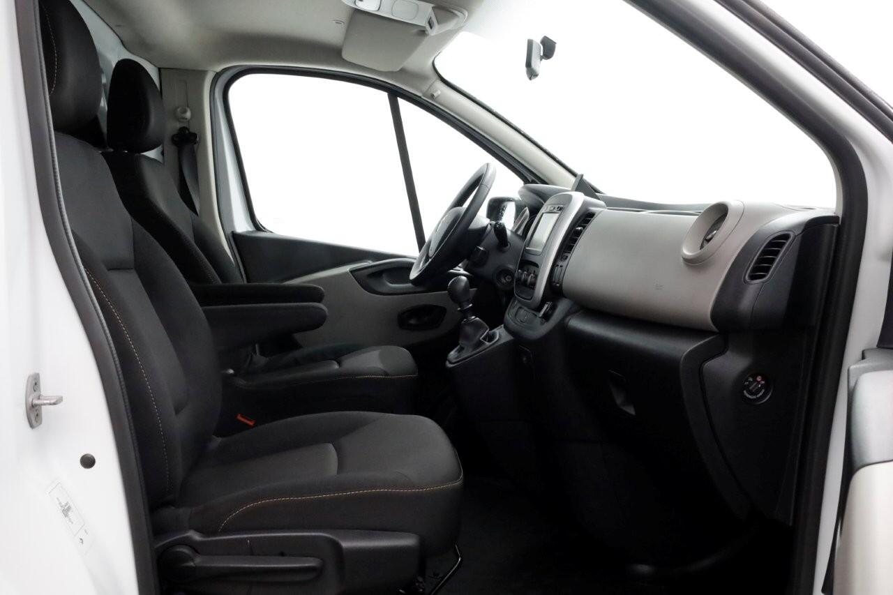 Renault TRAFIC 1.6 dCi 125pk E6 L1H1 Airco/Navi/Inrichting 04-2019