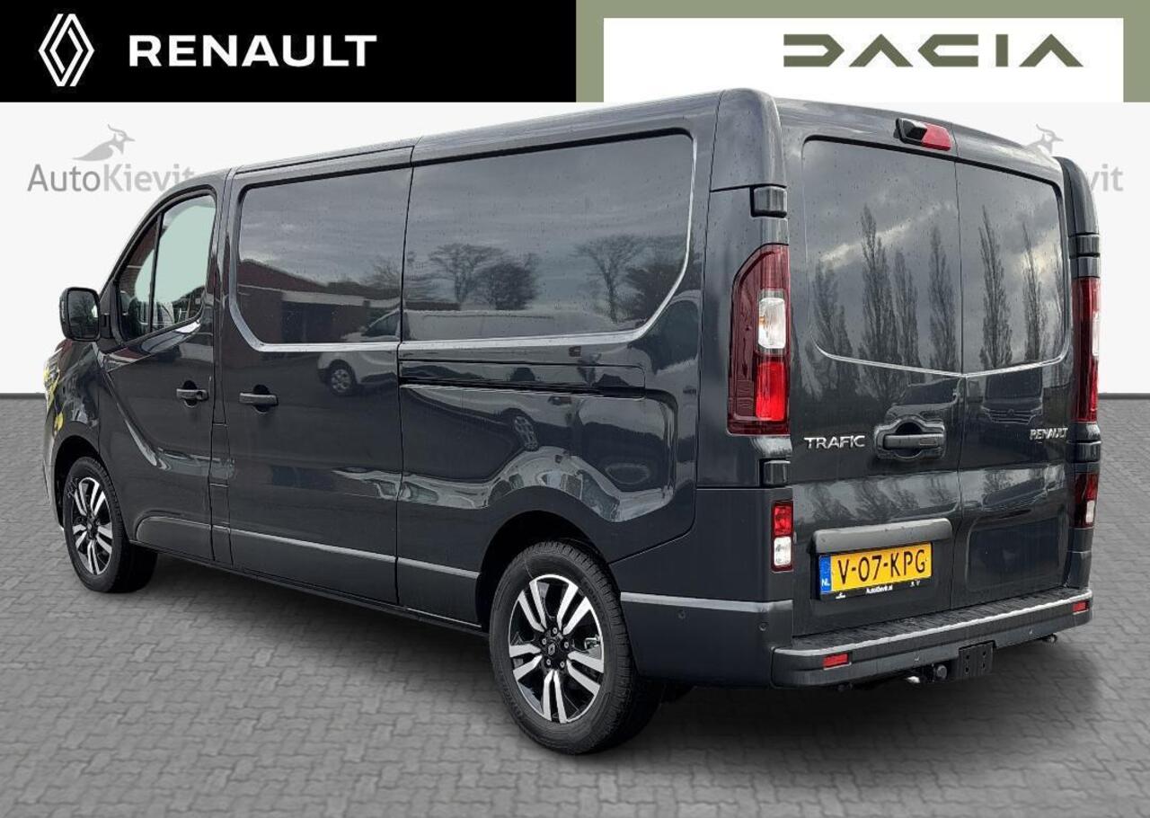Renault TRAFIC 2.0 Blue dCi 170 EDC T30 L2H1 Extra - Alarm / Trekhaak / Houten laadvloer / Zijschuifdeur links zonder ruit / 17" lichtmetalen velgen / Reservewiel