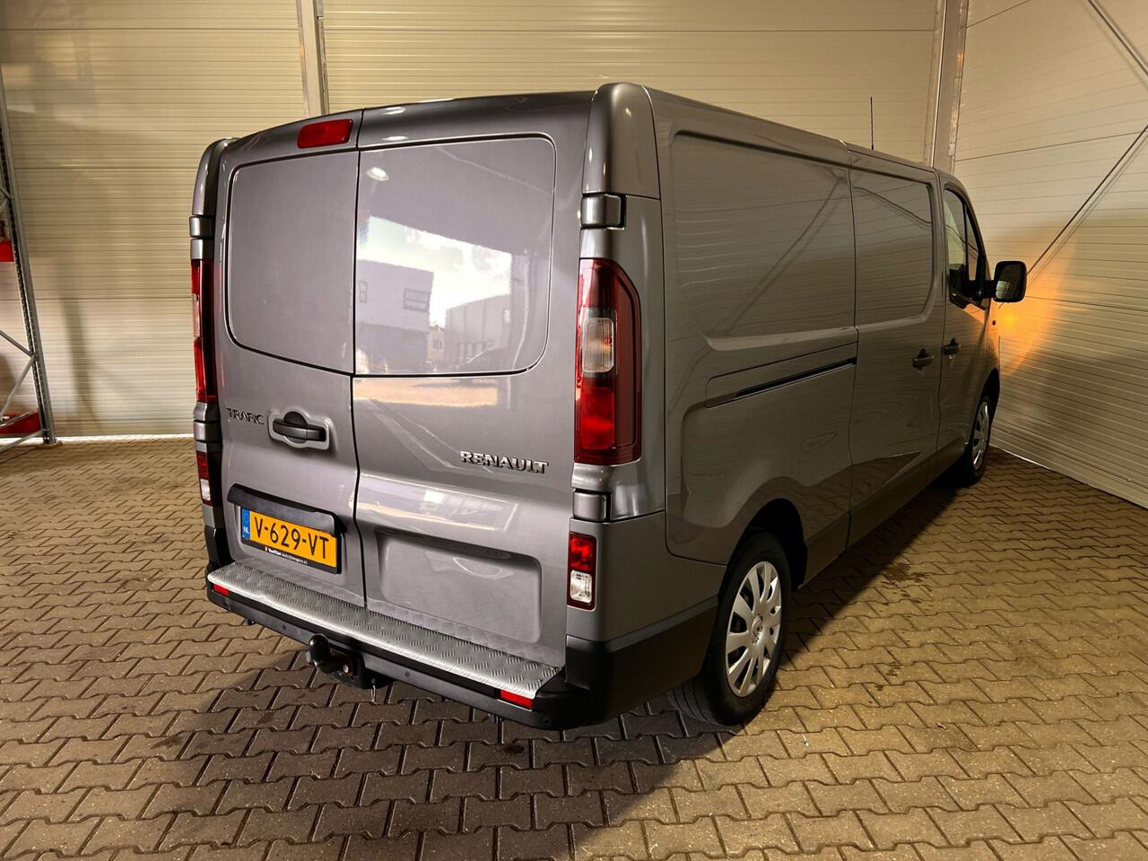 Renault TRAFIC 1.6 dCi T29 L2H1 nette bus Dubbele schuifdeur VVB366 BPM vrij! Benut nu nog uw voordeel!