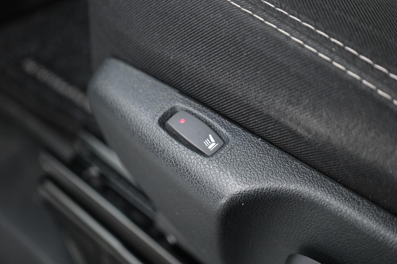 Renault TRAFIC 2.0 Blue dCi 170pk L2H1 Extra | Automaat | LM velgen | Side Bars | Camera | Navi | Apple Carplay