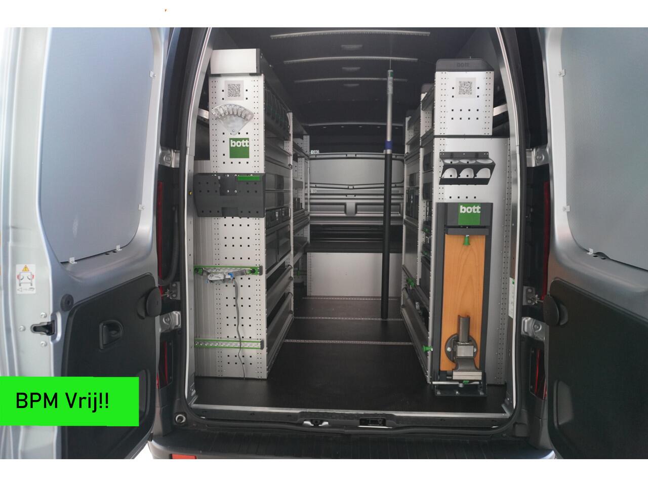 renault-trafic-2.0-blue-dci-170pk-t