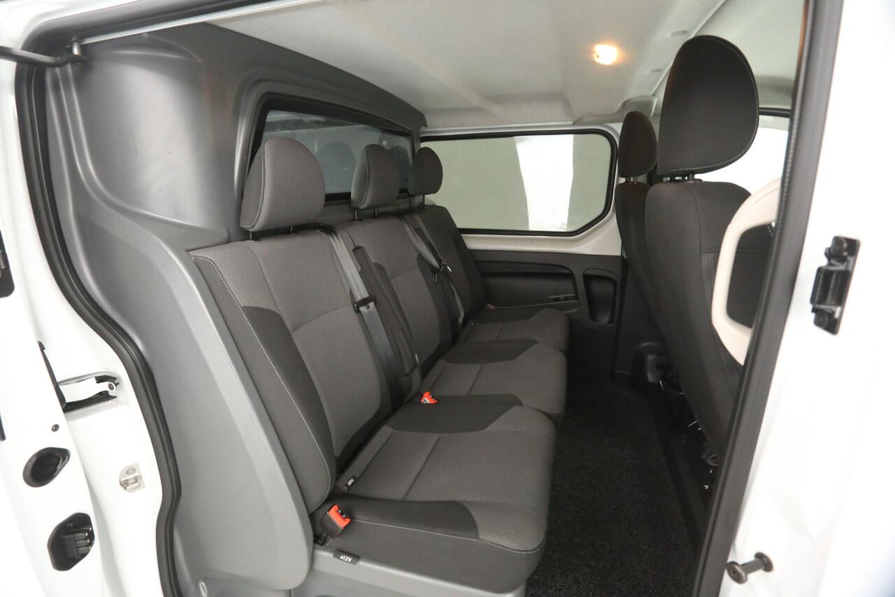 Renault TRAFIC 2.0 dCi T29 L2H1 | 146PK | Dubbele Cabine | Aut. | Airco | Camera | Cruise | Navi | Trekh. | Parkeersens.