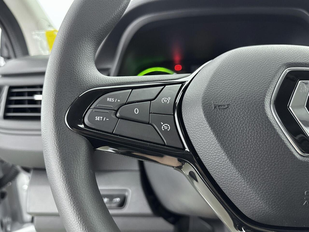 Renault TRAFIC E-Tech T29 L2H1 Comfort 52 kWh 123PK Keyless | Achteruitrijcamera + Parkeersensoren | Navigatie | Apple CarPlay & Android Auto