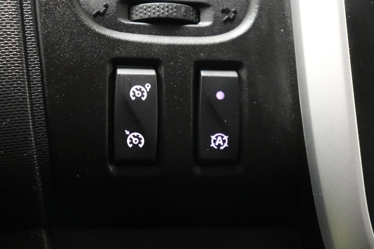 Renault TRAFIC 2.0 dCi 120PK EURO 6 - Airco - Navi - Cruise - ¤13.499,- Excl.