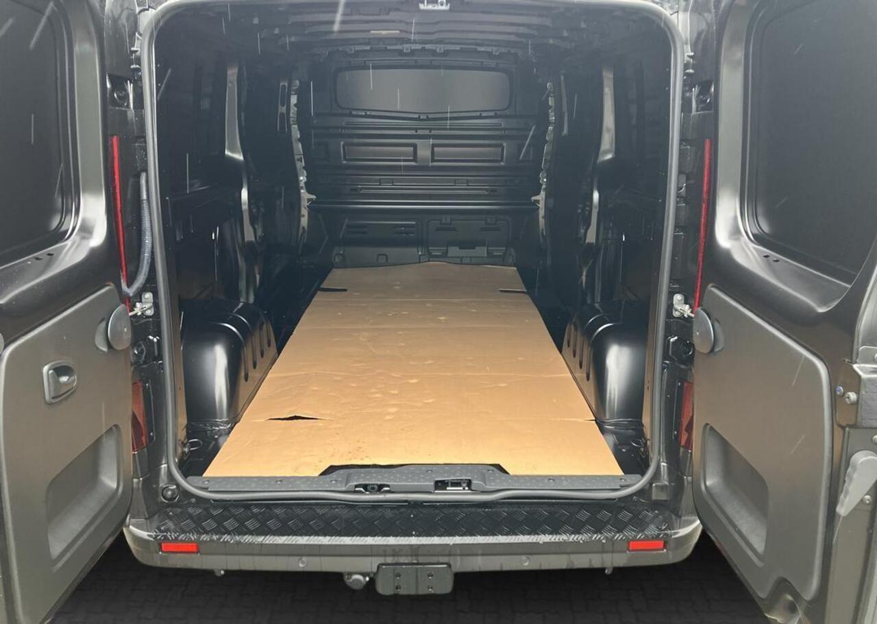 Renault TRAFIC 2.0 Blue dC1 150 EDC T30 L2H1 Extra - 125th Anniversary - Alarm / Trekhaak / Reservewiel