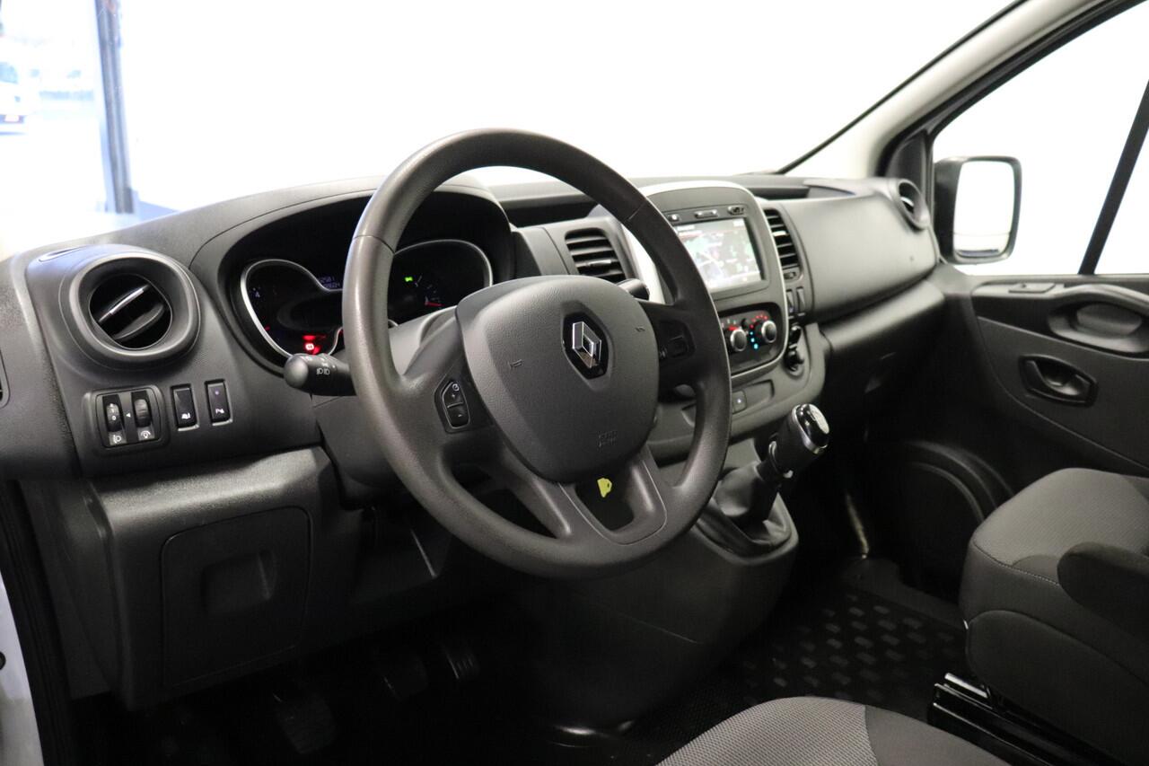 Renault TRAFIC 2.0 dCi 120PK - EURO 6 - Airco - Navi - Cruise - ¤ 11.900,- Excl.