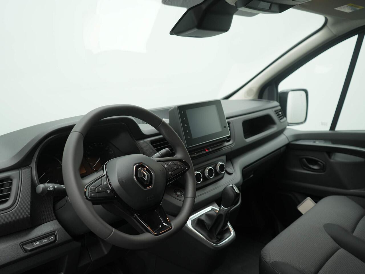 Renault TRAFIC E-Tech T29 L2H1 Comfort 52 kWh Betimmering Navigatie