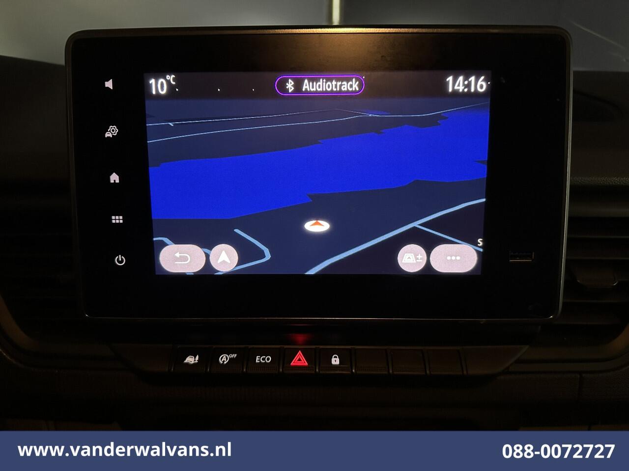 Renault TRAFIC 2.0 dCi 131pk L1H1 Euro6 Airco | LED | Navigatie | LM velgen | Cruisecontrol | 2500kg Trekhaak Parkeersensoren, Sidebars, Bijrijdersbank