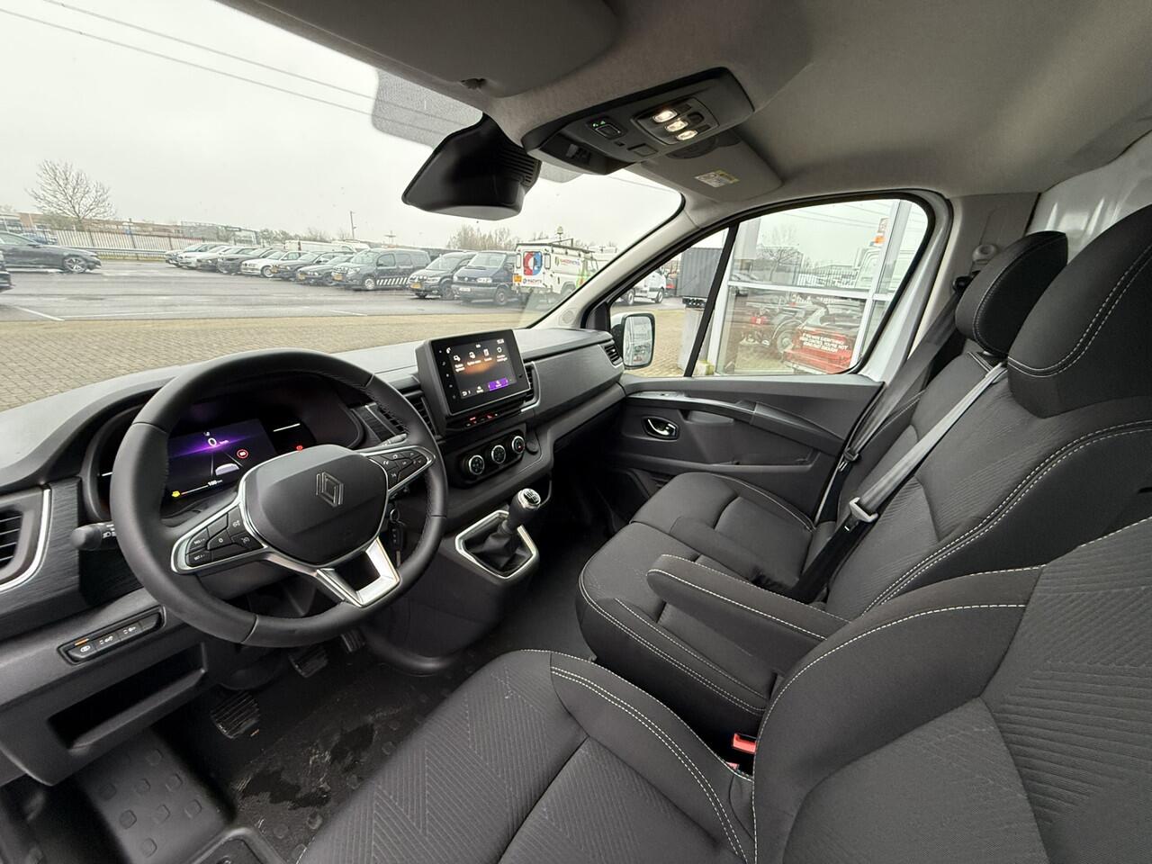 Renault TRAFIC 2.0 dCi 170 T29 L2H1 COMFORT Handgeschakeld BPM VRIJ