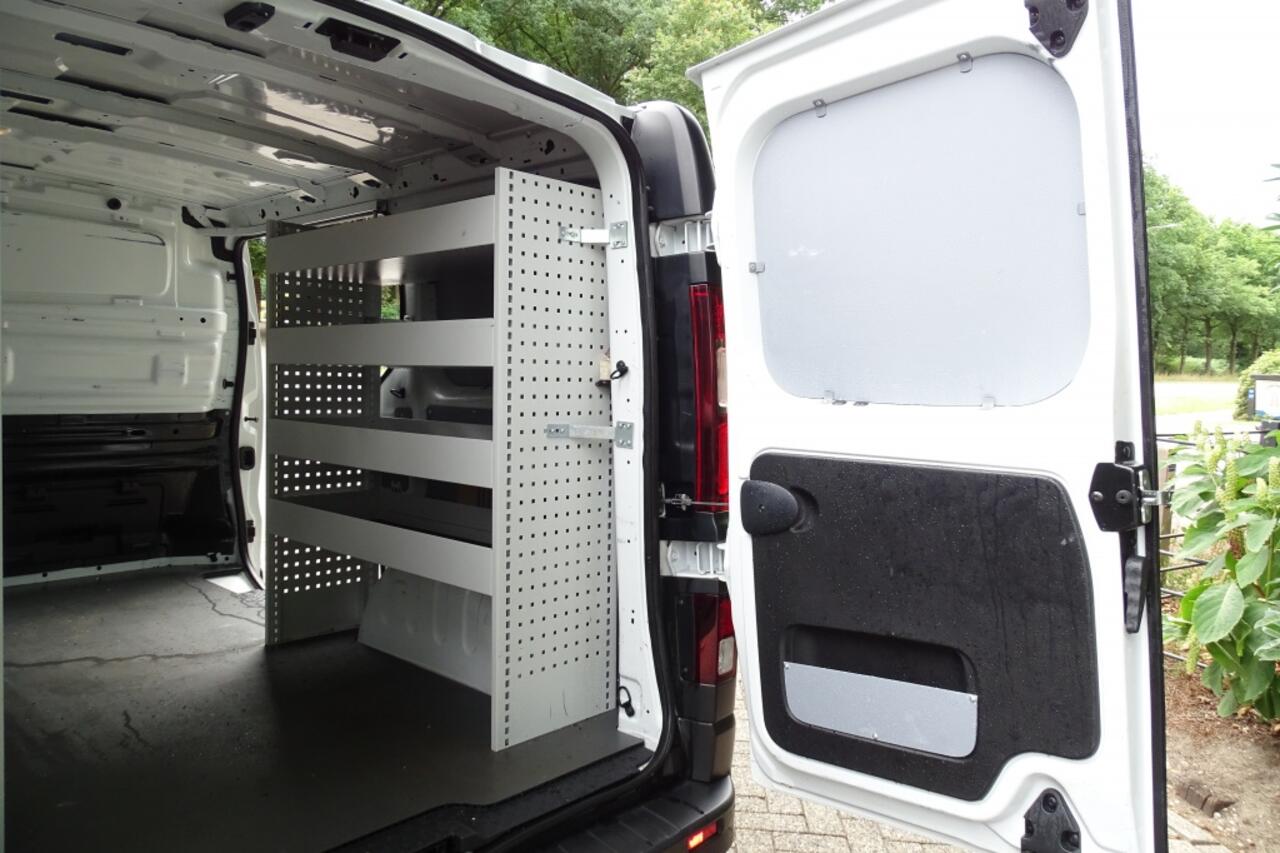 Renault TRAFIC 1.6 dCi T29 L1H1Comf NAVI 3 ZIT KASTEN INR NWST