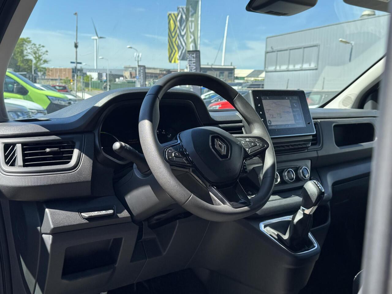 Renault TRAFIC E-Tech T29 L2H1 Advance 52 kWh / KEYLESS ENTRY / CLIMATE CONTROL / NAVIGATIE INCL. APPLE & ANDROIDCARPLAY / 22Kw BOORDLADER / SENSOREN EN CAMERA