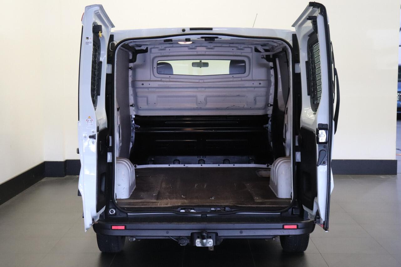 Renault TRAFIC 1.6 dCi EURO 6 - Airco - Cruise - Navi - ¤ 11.950,- Excl.