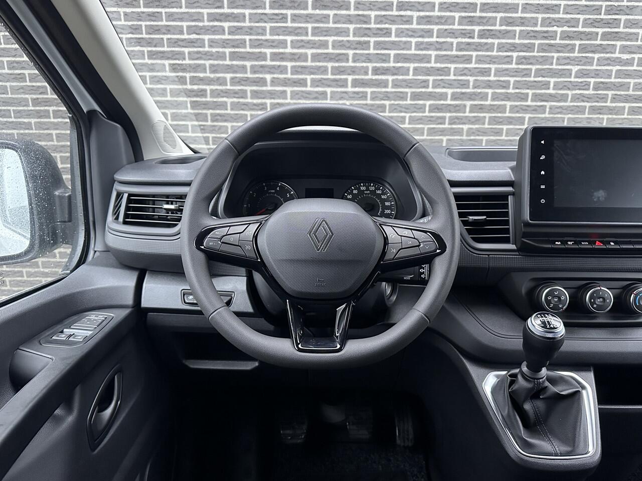 Renault TRAFIC 2.0 Blue dCi 130 T29 L2H1 Advance DC | Houten vloer | Zijwandbekleding laadruimte | Trekhaak | All-season