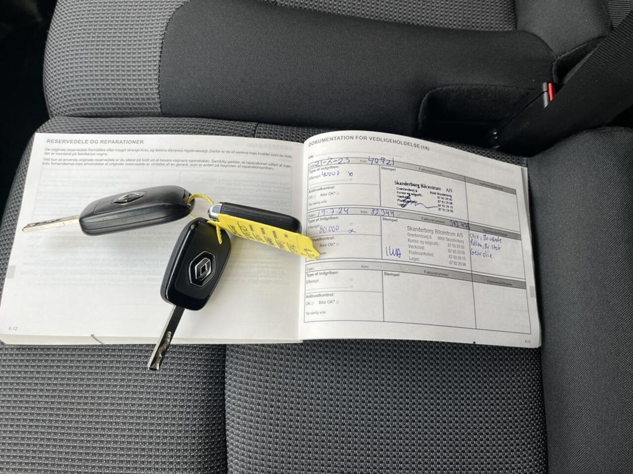 Renault TRAFIC 2.0 dCi E6 150pk Automaat L2 Comfort BPM Vrij! Lease ¤415p/m, PDC, Led, Airco, Trekhaak, Cruise controle, Onderhoudshistorie aanwezig