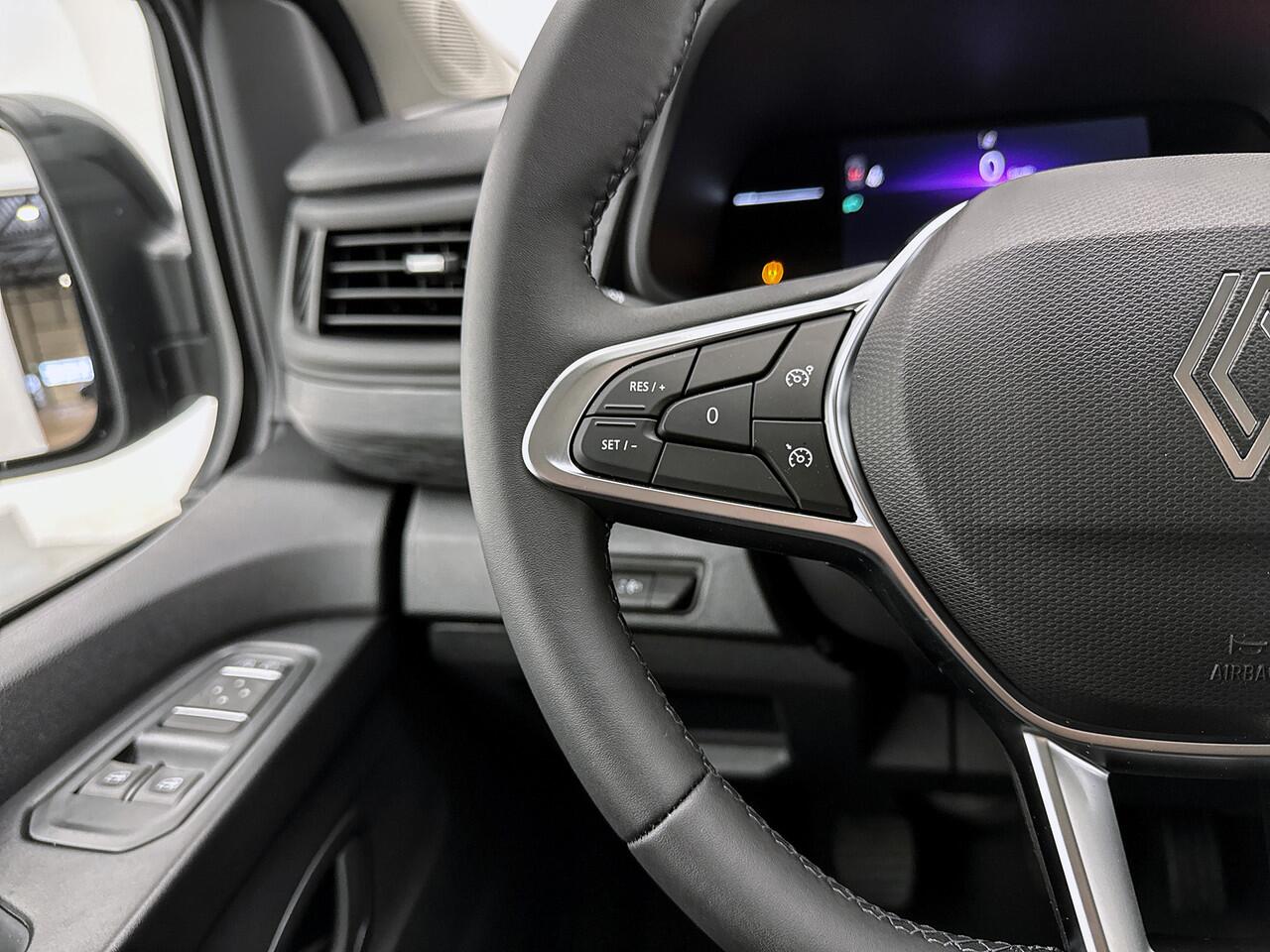 Renault TRAFIC 2.0 Blue dCi 130 T29 L2H1 Advance DC Led Dubbele cabine Trekhaak Camera Lichtmetaal Parkeersensoren Carplay