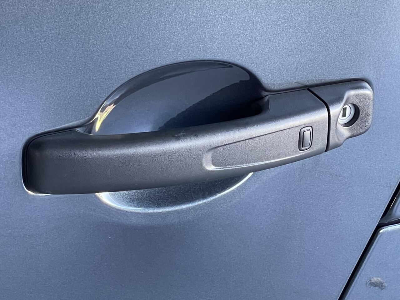 Renault TRAFIC 2.0 Blue dC1 150 PK AUT L2H1 Extra DC Next Level Van / 2 x Schuifd / Navi / Camera