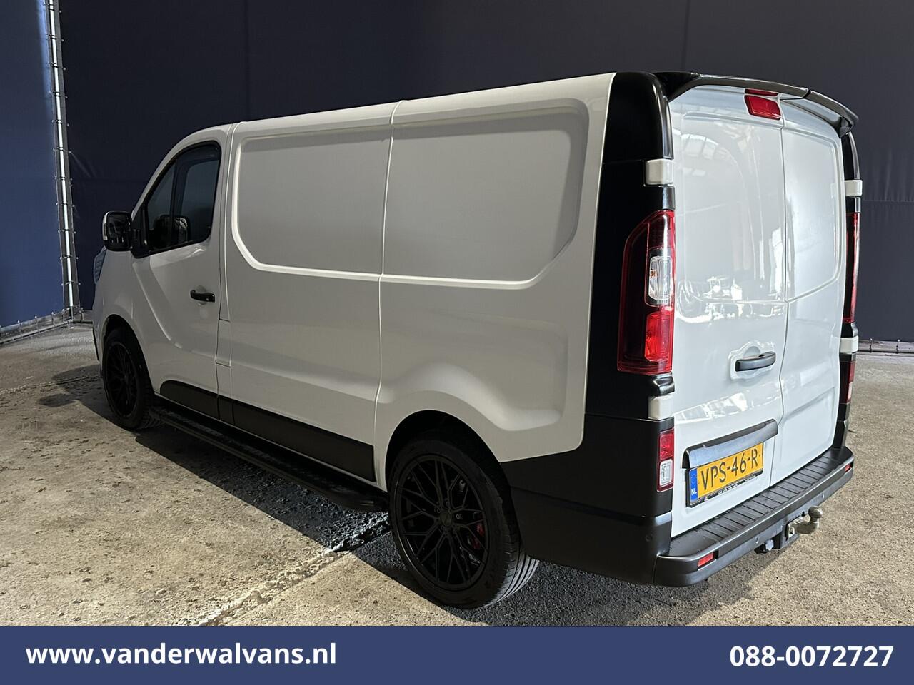Renault TRAFIC 2.0 dCi 131pk L1H1 Euro6 Airco | LED | Navigatie | LM velgen | Cruisecontrol | 2500kg Trekhaak Parkeersensoren, Sidebars, Bijrijdersbank