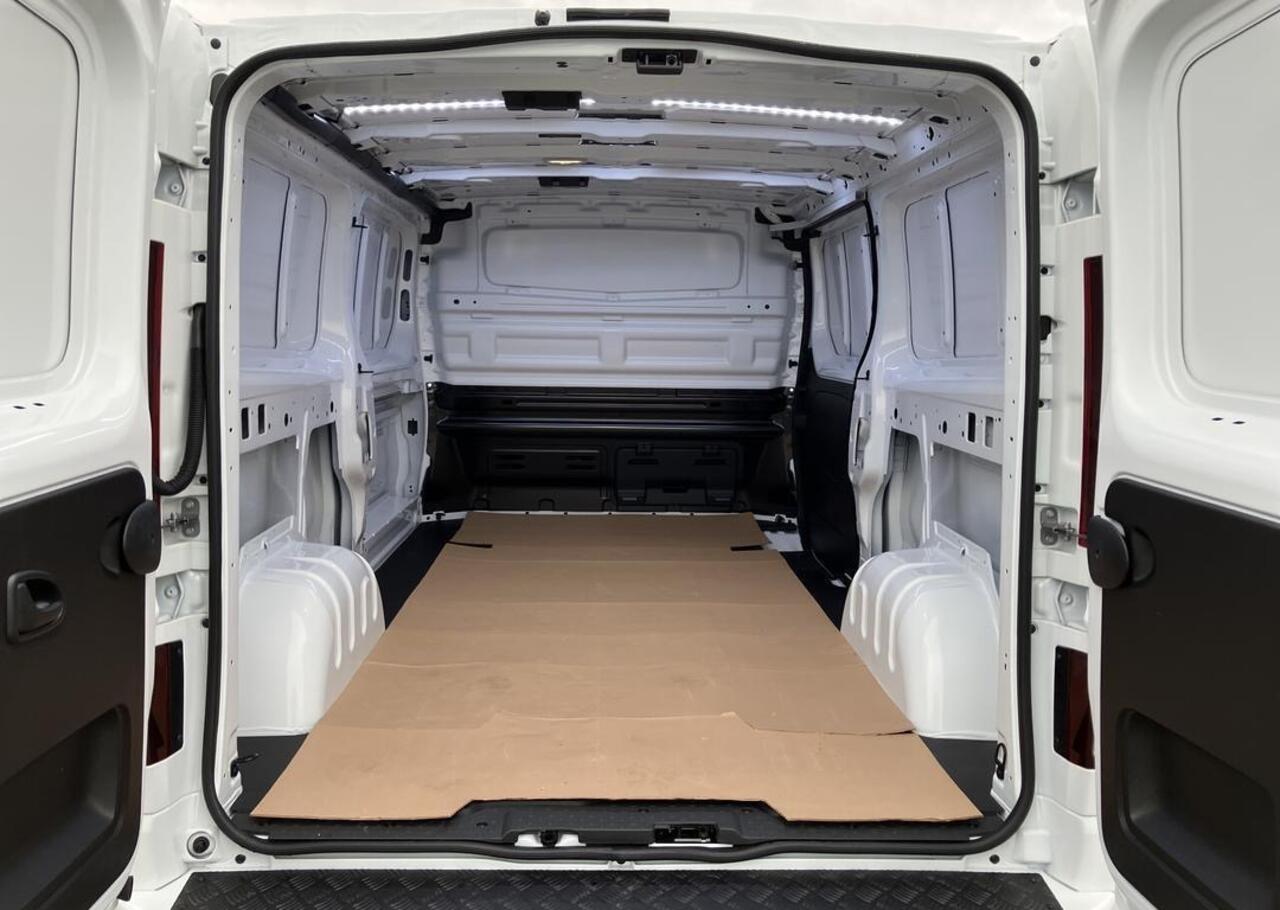 Renault TRAFIC 2.0 Blue dCi 150 EDC T30 L2H1 Extra - 125th Anniversary - Alarm / Trekhaak / Reservewiel