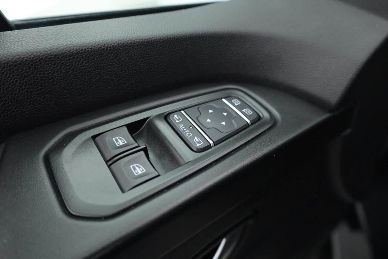 Renault TRAFIC 2.0 Blue dCi 170pk L2H1 Extra | Automaat | LM velgen | Side Bars | Camera | Navi | Apple Carplay