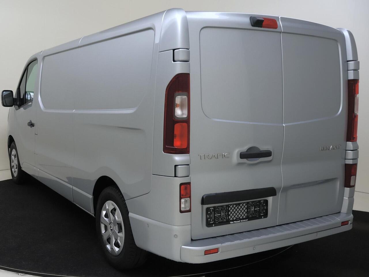 Renault TRAFIC E-Tech T29 L2H1 Advance 52 kWh | NIEUW ! | Navigatie | Carplay | Cruise Control & Snelheidbegrenzer | FULL LED verlichting |