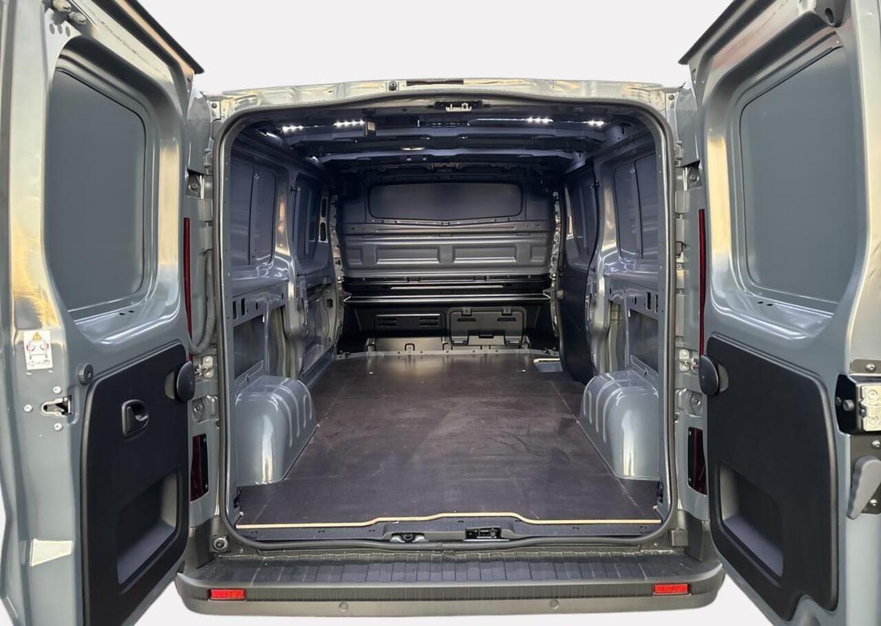 Renault TRAFIC 2.0 Blue dC1 150 T30 L2H1 Extra - Reservewiel / Alarm / 17" lichtmetalen velgen Noir - Houten laadvloer