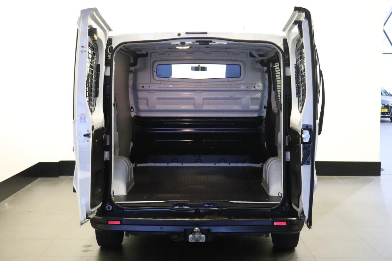 Renault TRAFIC 2.0 dCi 120PK EURO 6 - Airco - Navi - Cruise - ¤13.499,- Excl.