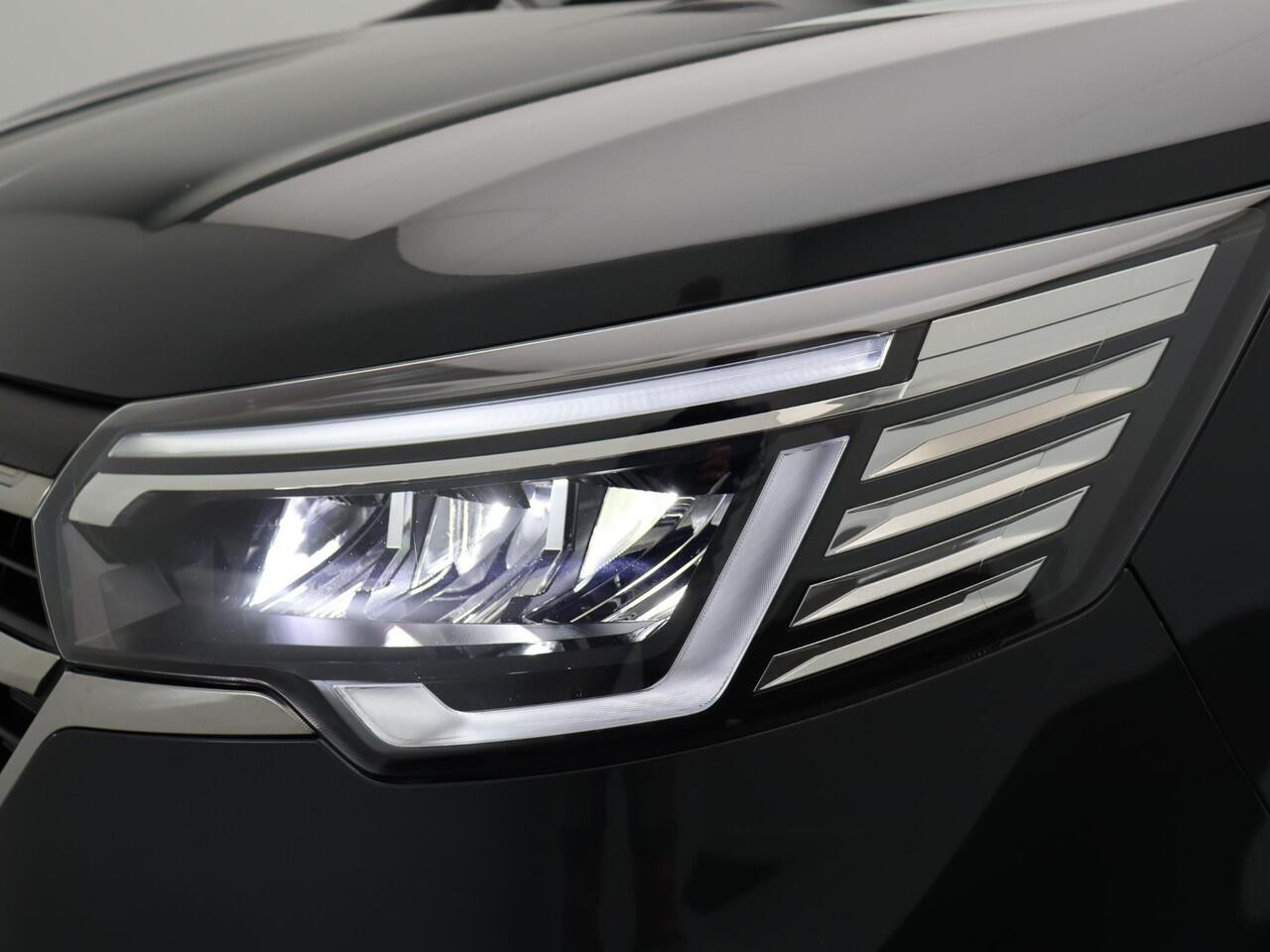 Renault TRAFIC 2.0 dCi 150 EDC T30 L2H1 Advance | Achteruitrijcamera | Laadruimtepakket | Vierseizoenbanden |