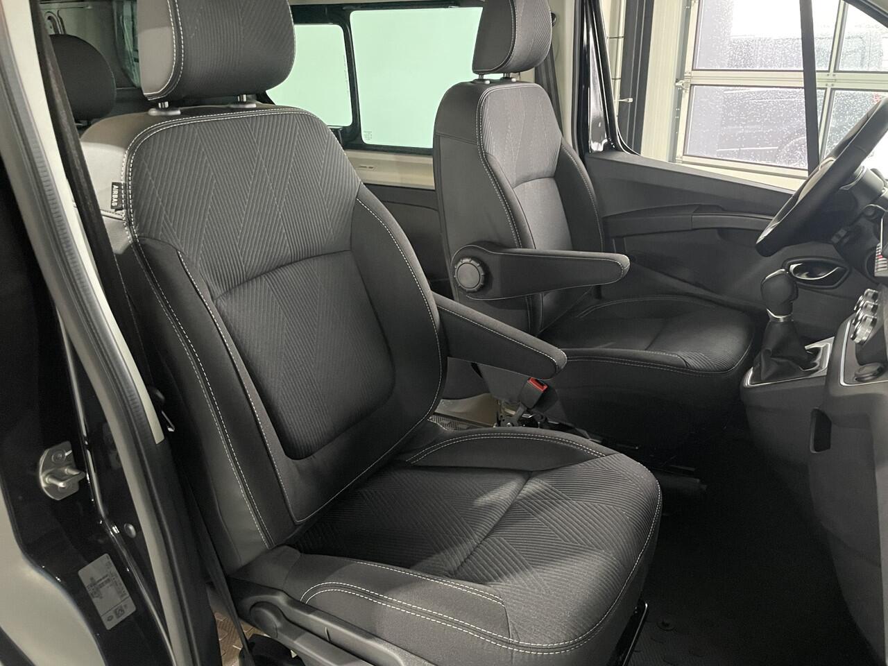 Renault TRAFIC 2.0 Blue dCi EDC 170 PK T29 L2H1 Extra DC Navi / Camera