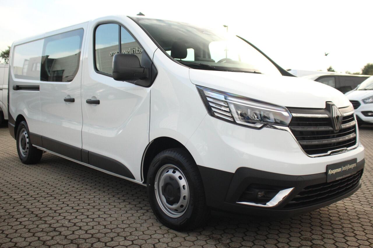 Renault TRAFIC 2.0dCi 150pk T30 L2H1 DC | 6-Zits | Carplay/Android | Camera | Lease 573,- p/m